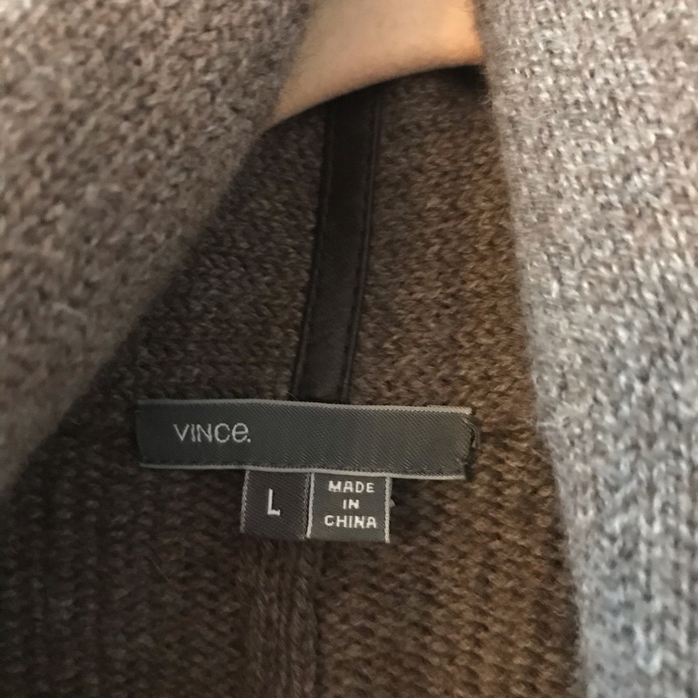 Cardigans - Picture 4 of 4